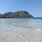 Nyaraló Mondello Sulla 